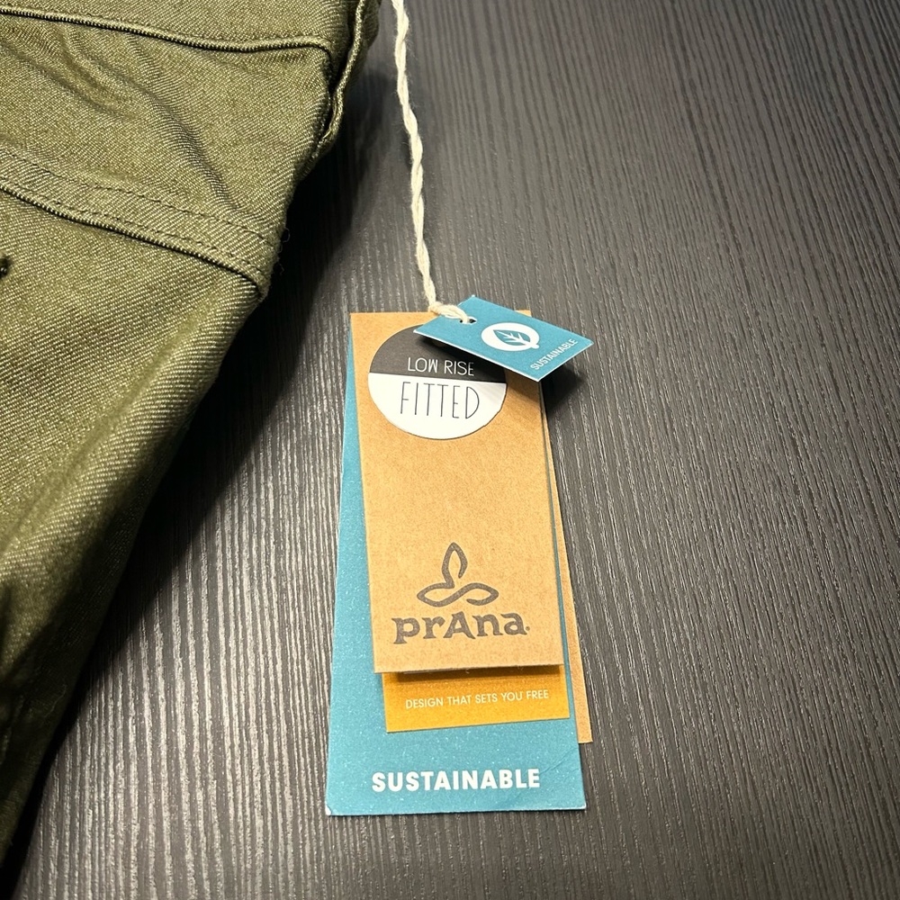 NWT Prana Women’s Kara Jeans in Cargo Green, size 18/36 (A3) - Picture 6 of 7